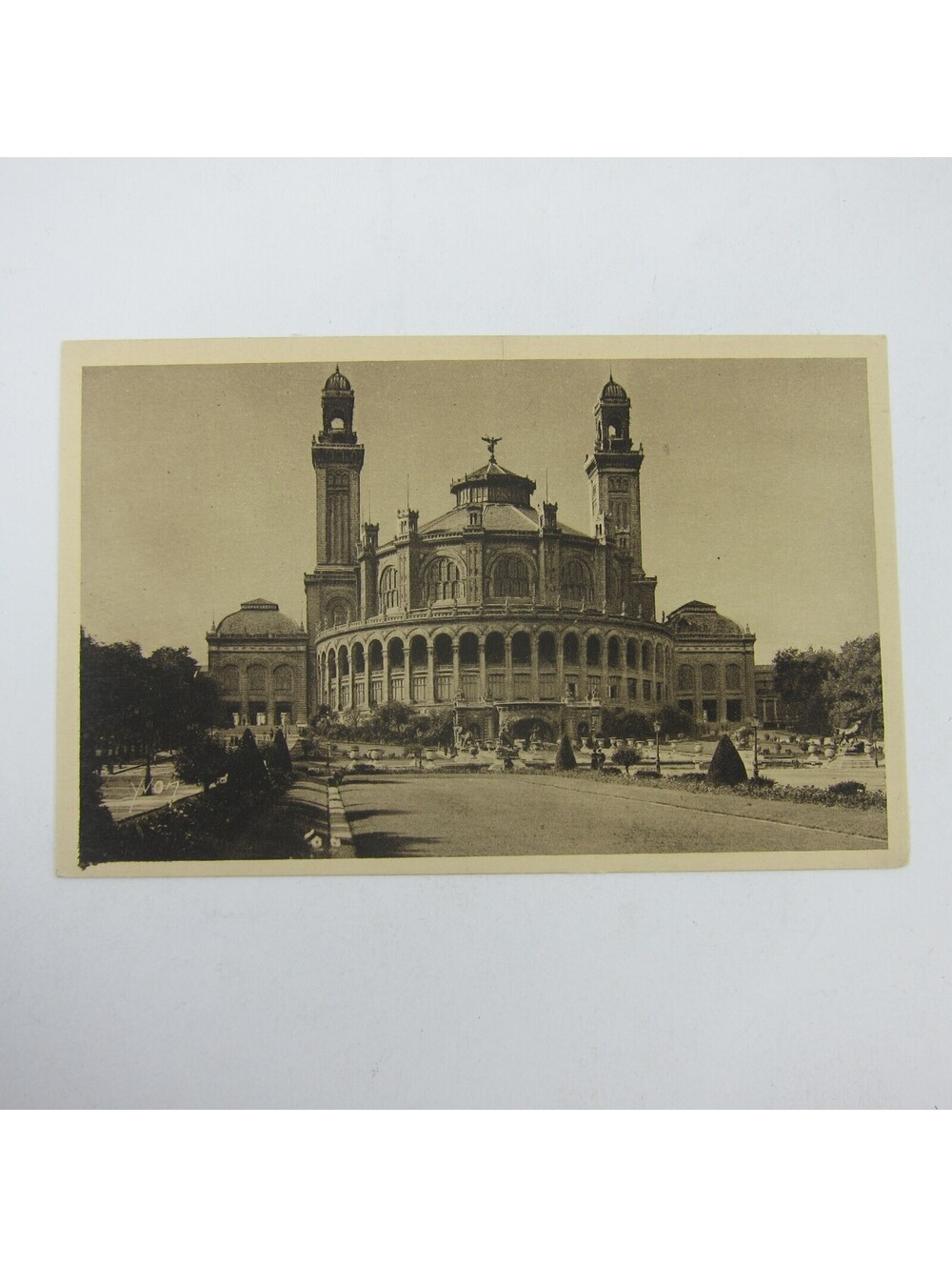 Postcard Paris France Trocadero's Palace Exterior Building Antique Unposted RARE